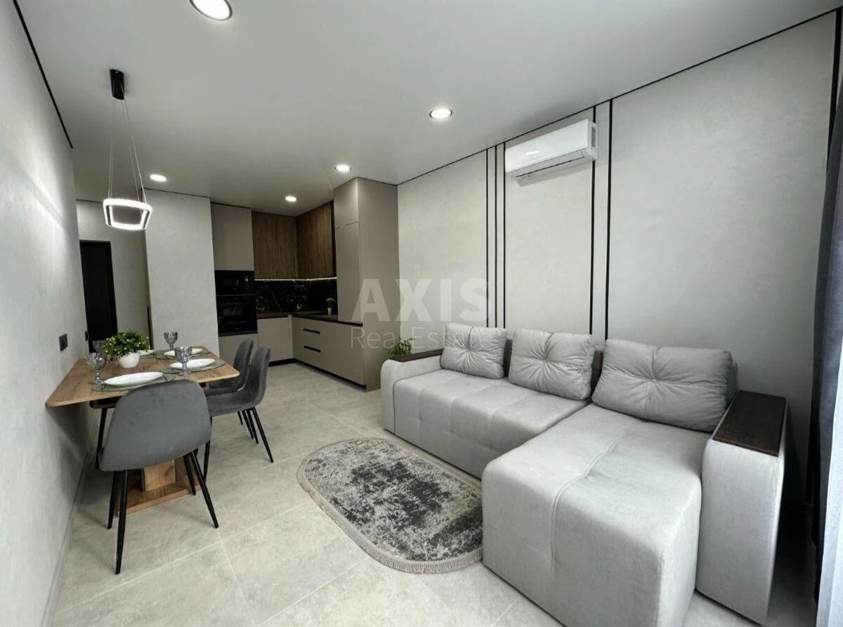 1k apartment vul. Rodyny Kristeriv 14659040