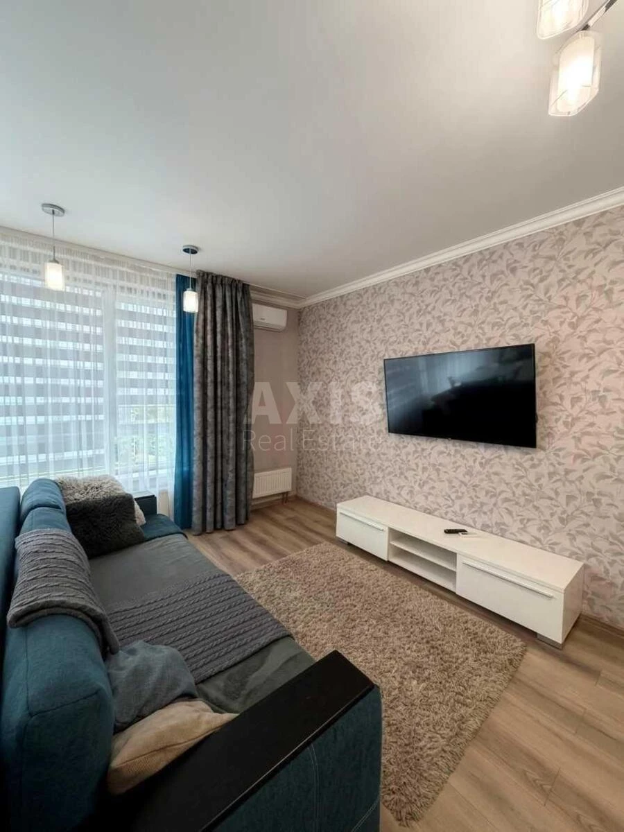 2k apartment vul. Glybochyc'ka 13718454