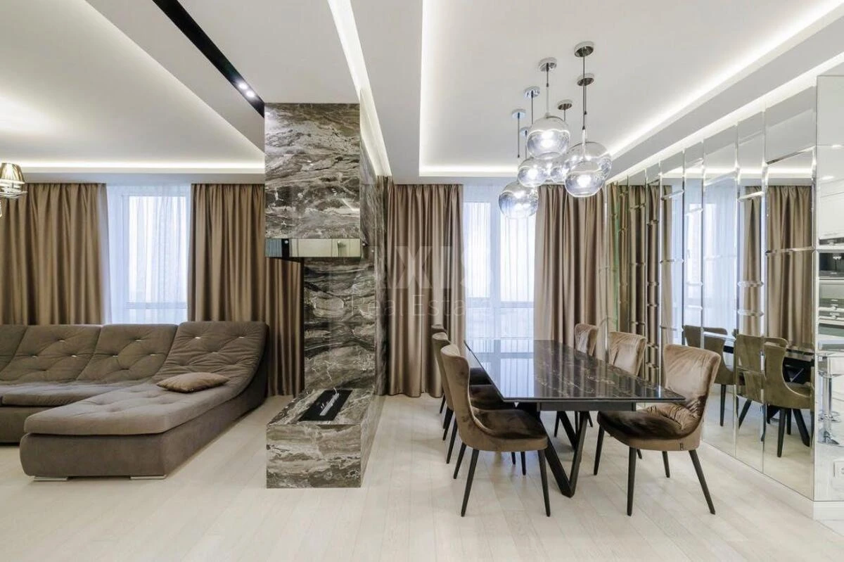 4k apartment vul. Solom'jans'ka 20В598230