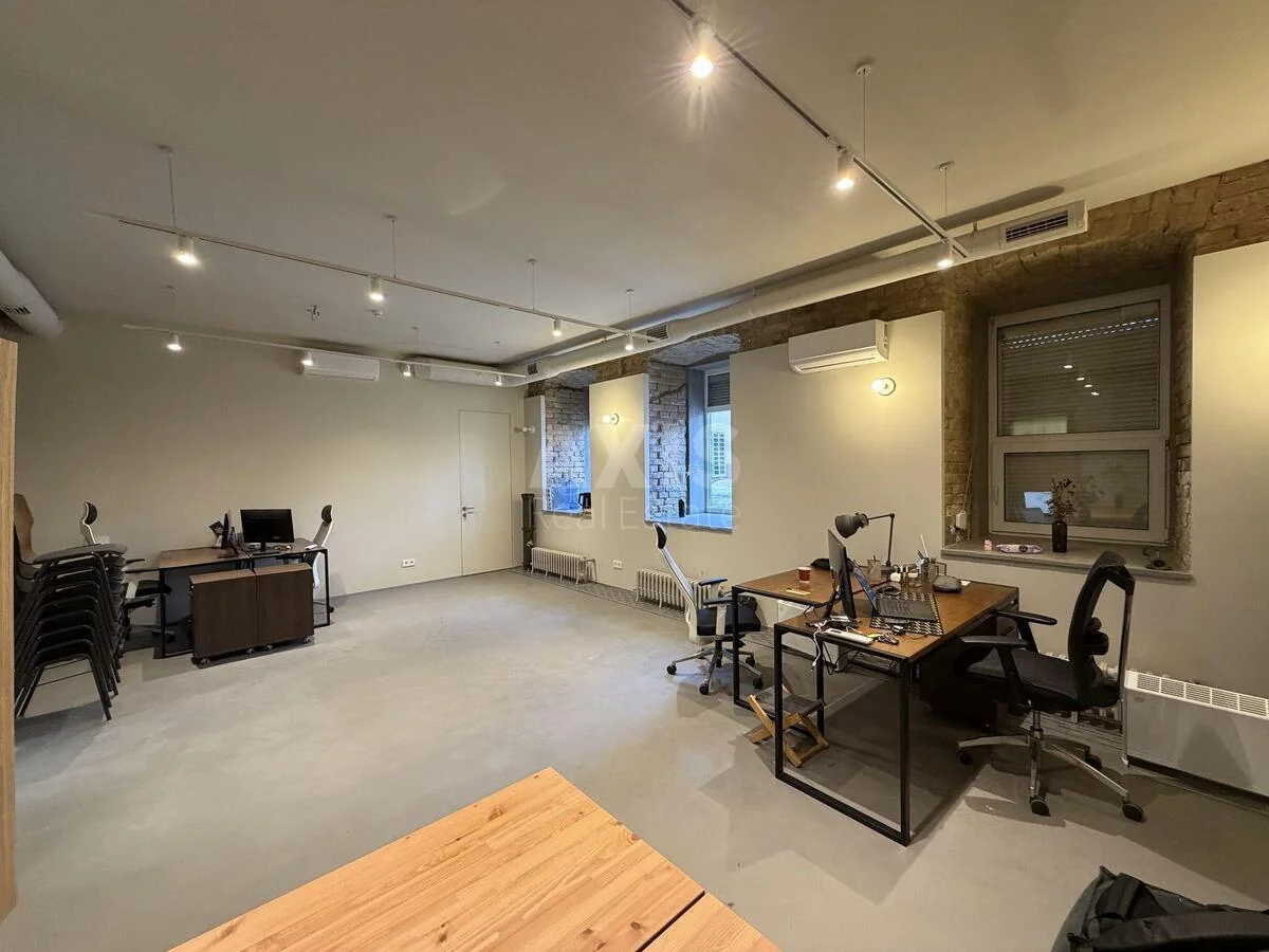 Офіс вул. Ярославів Вал 14В, 60м2