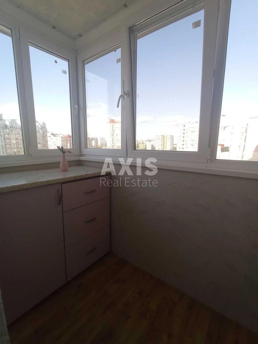 2k apartment pr-t Glushkova Akademika 6435727