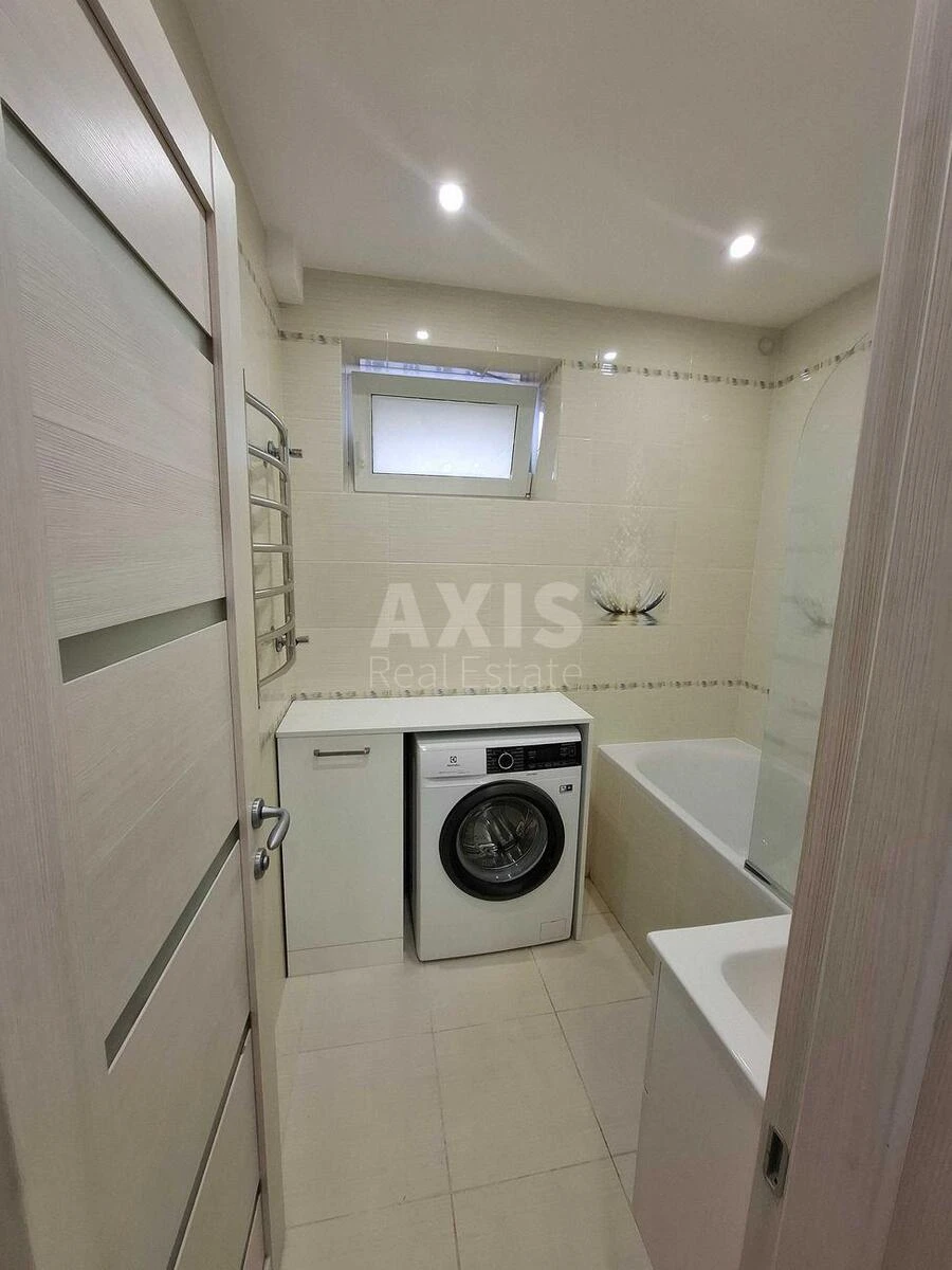 3k apartment vul. Lunachars'kogo 3Б674665