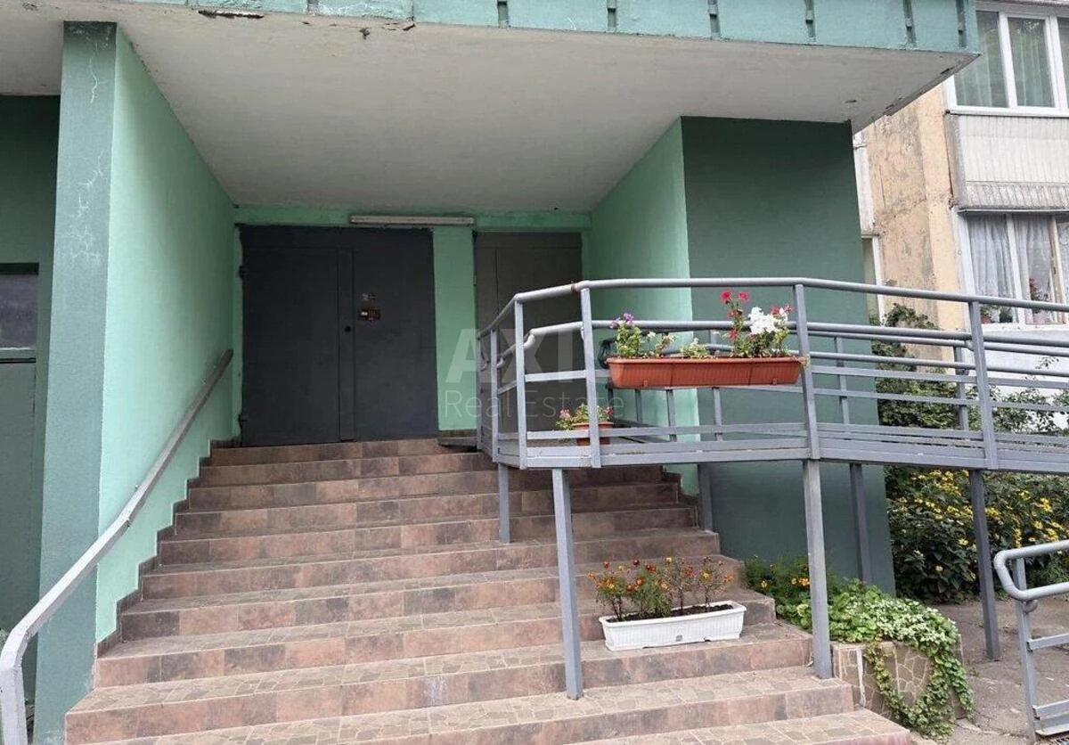2k apartment vul. Bilychans'ka 57078611