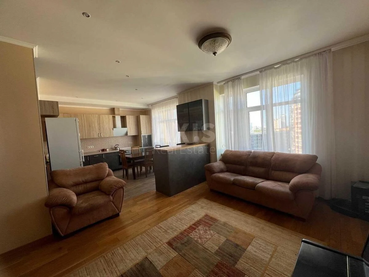 3k apartment vul. Jevgena Konoval'cja 36Е684013