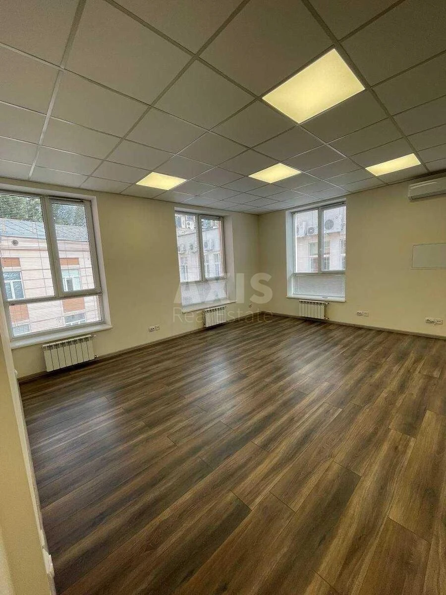 Office vul. Glybochyc'ka 17, 68m263557