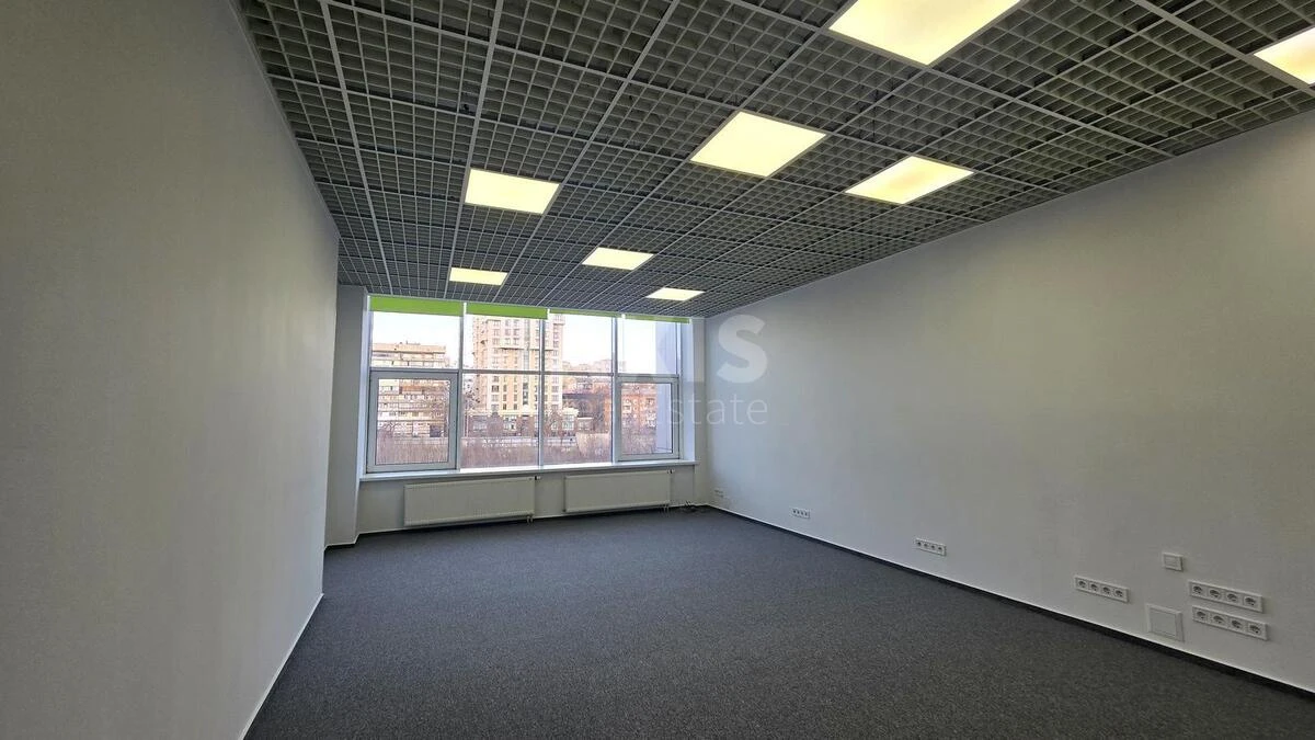 Office vul. Sosninyh Sim'i' 54, 510m2668693