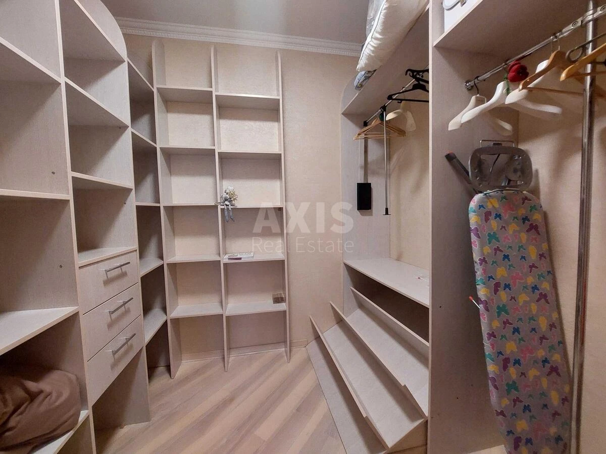 3k apartment vul. Dmytrivs'ka 697151812