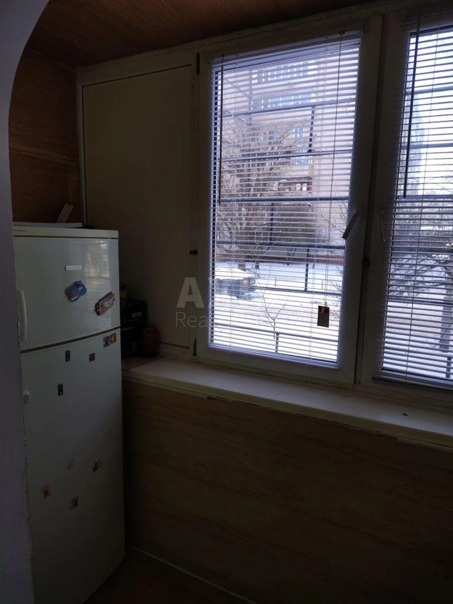 1k apartment vul. Trostjanec'ka 8Б653201