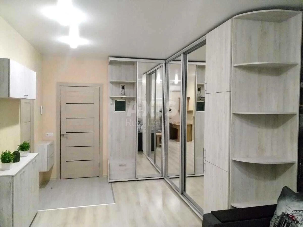 1к квартира ул. Лучистая 44706252