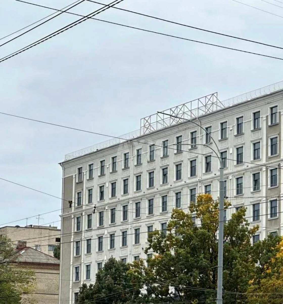 Office bul. Mykoly Mikhnovskoho 19, 914m266020