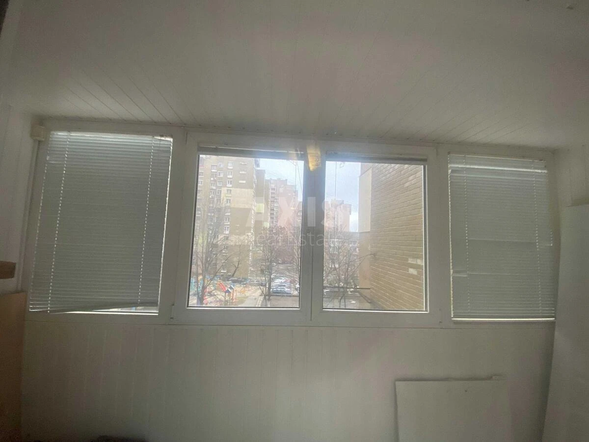 3к квартира ул. Антоновича 887067411