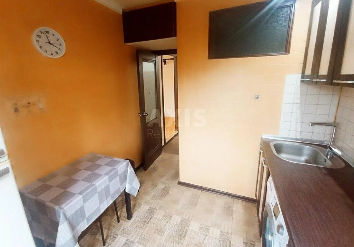 2к квартира ул. Дегтяревская 28688800
