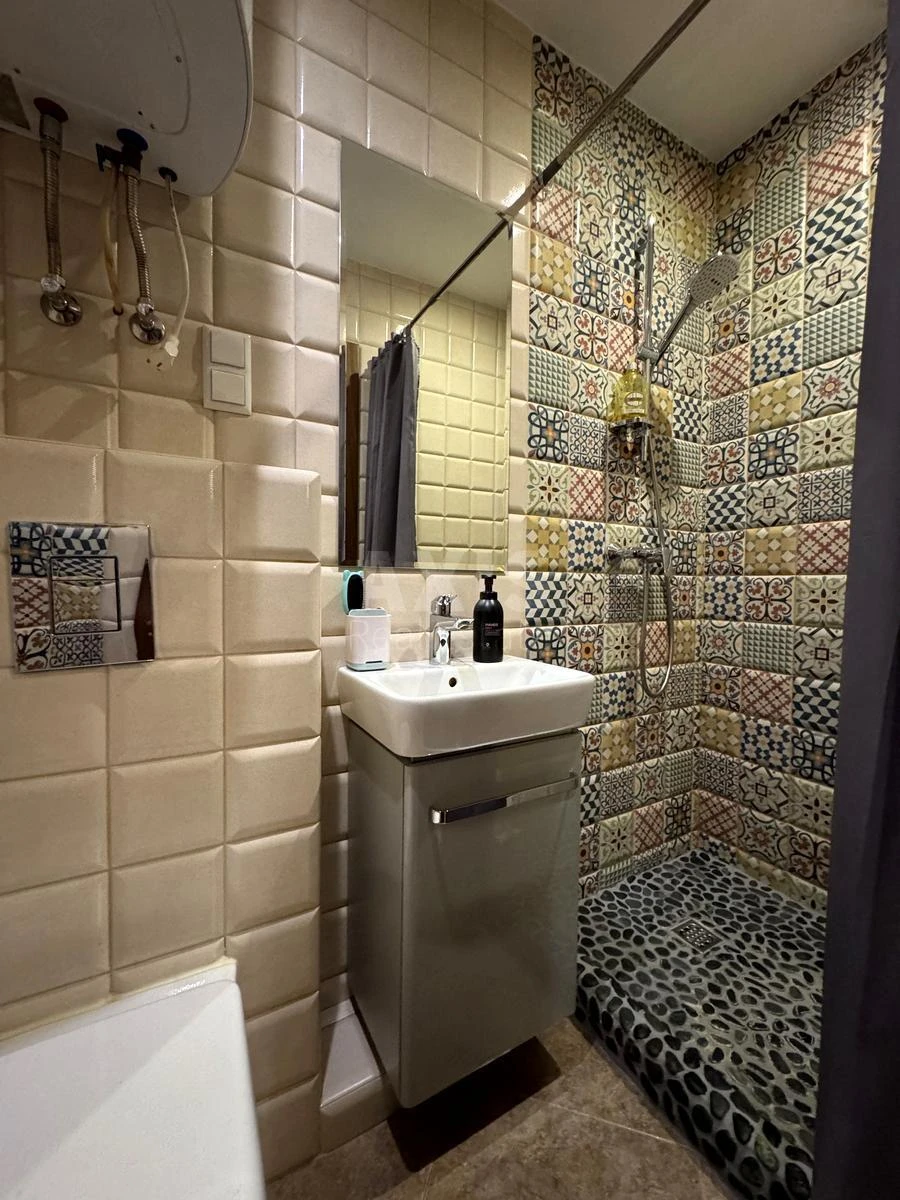 3k apartment vul. Mezhygirs'ka 286151616