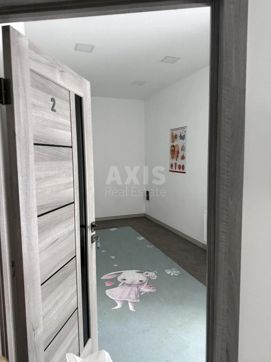 Объект торговли пр-т Григоренко Петра 3Б, 227м2660824