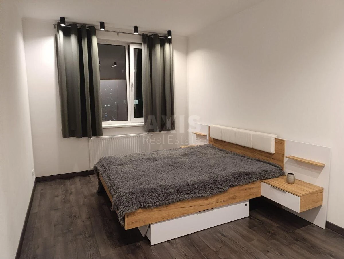 2k apartment vul. Rodyny Kristeriv 20647401