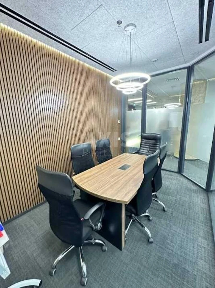 Office vul. Strutyns'kogo Sergija 13/15, 372m2646242