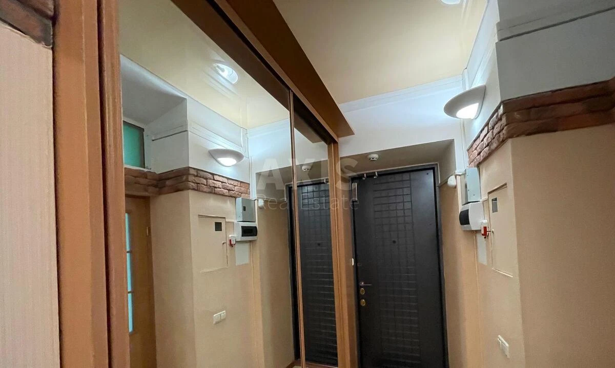 Office vul. Darvina 7, 77m2604074