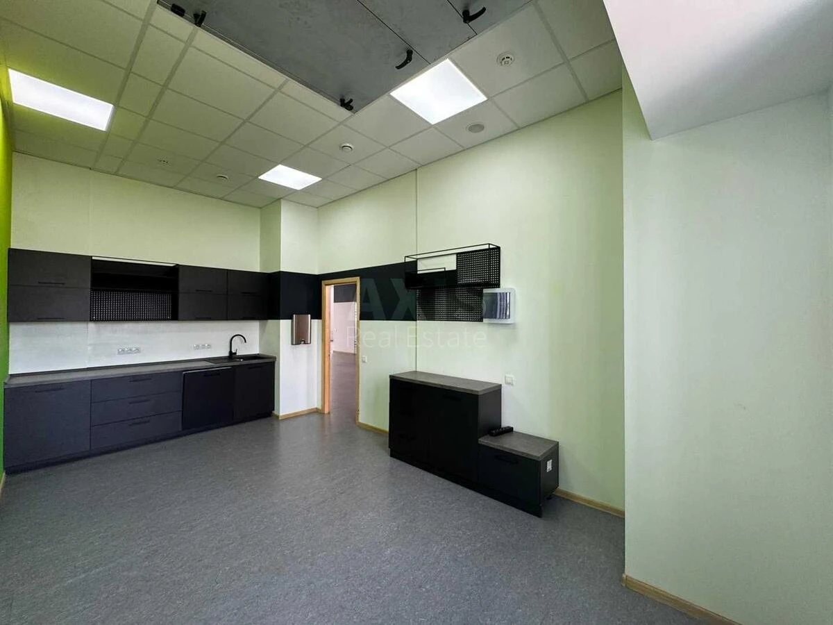 Office vul. Pymonenka Mykoly 13, 772m2602618