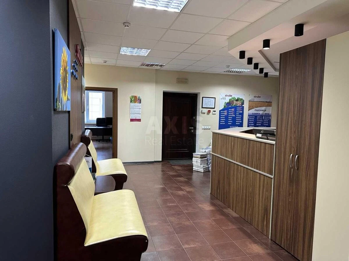 Office vul. Shums'kogo Jurija 1, 196m2602818