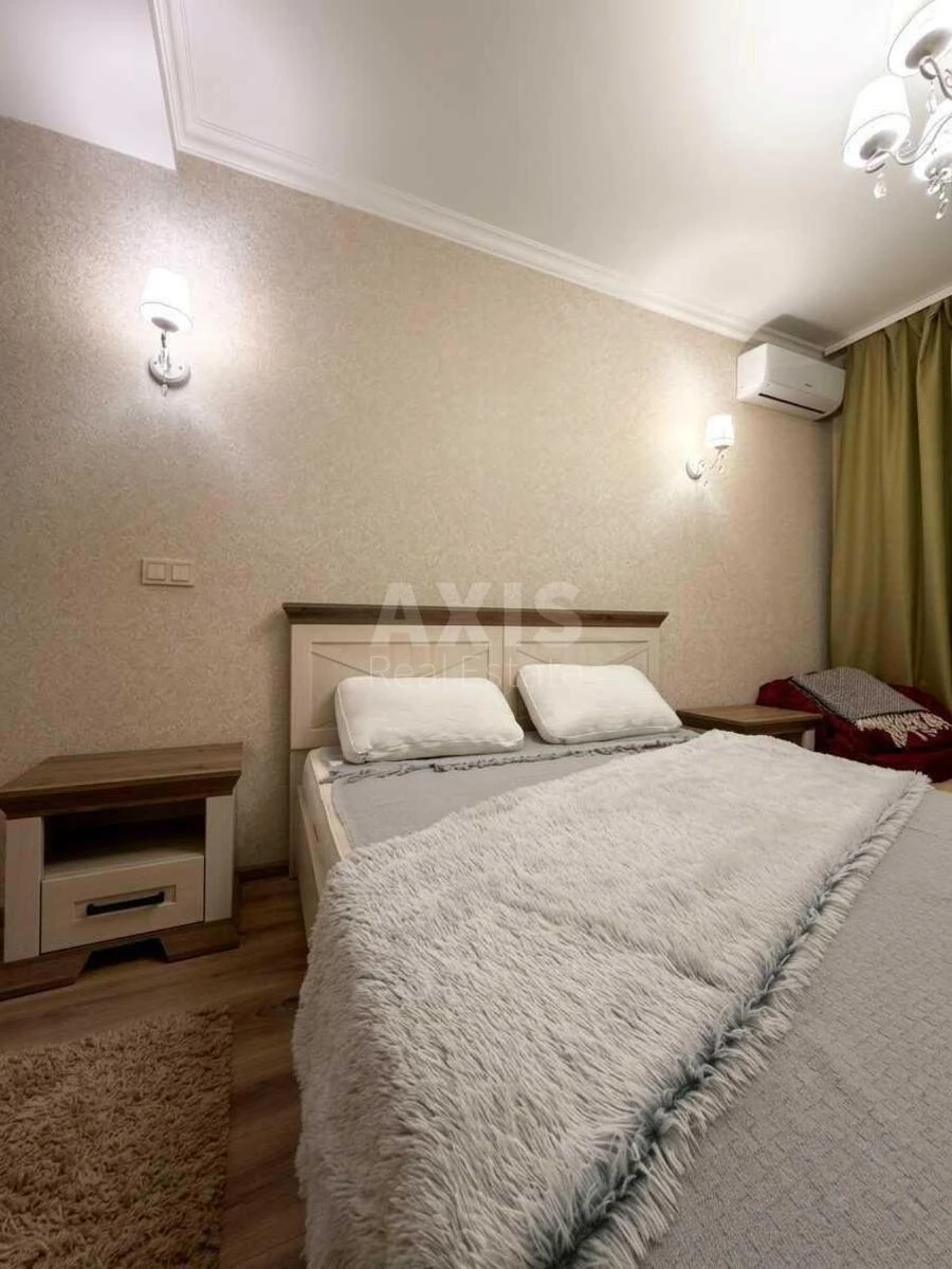 2к квартира ул. Глубочицкая 13718458