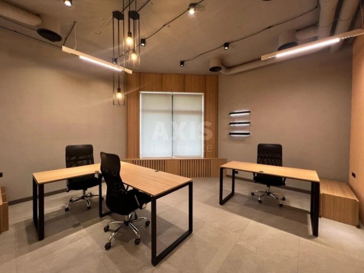 Office uzv. Klovs'kyj 7, 170m26732010