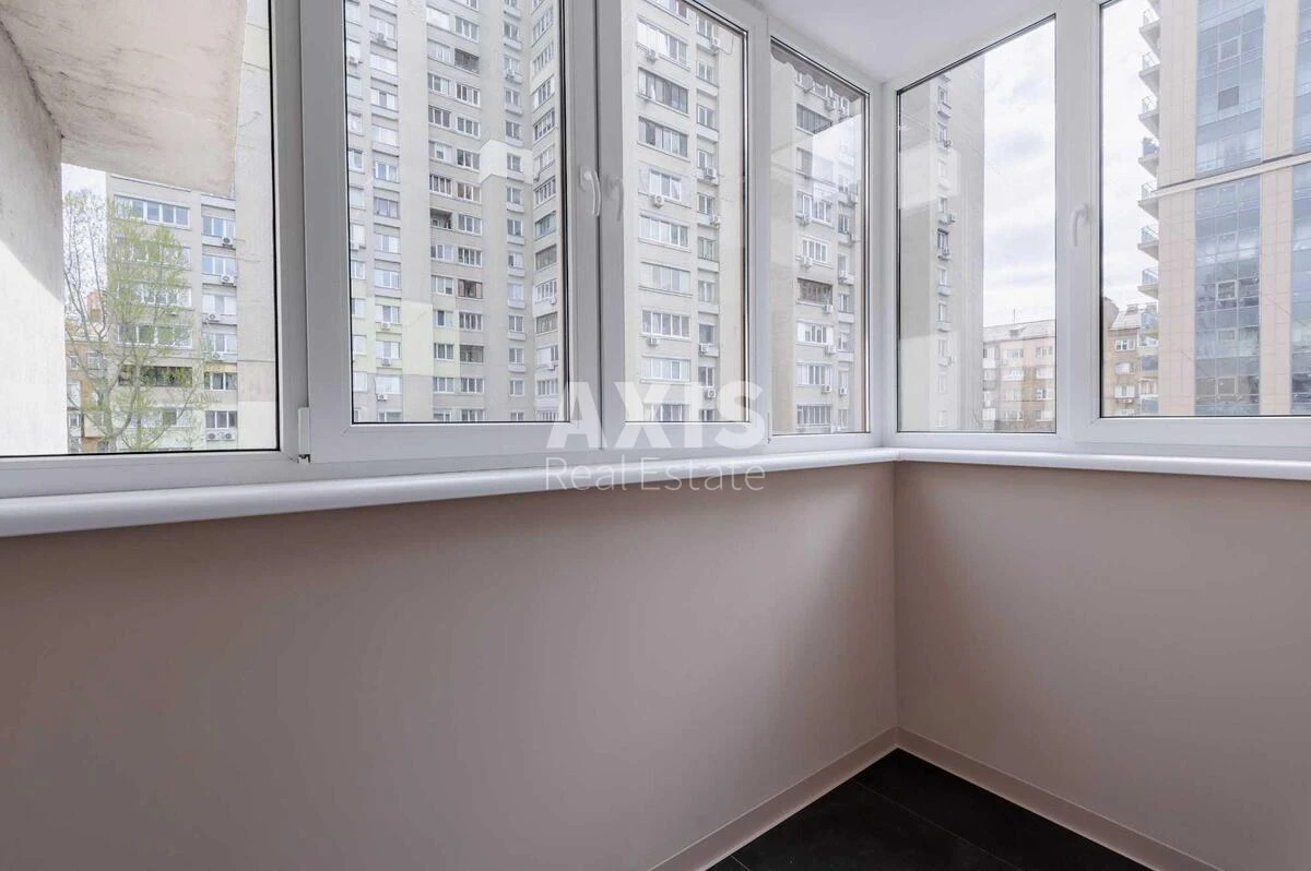 2к квартира ул. Антоновича 1036823213