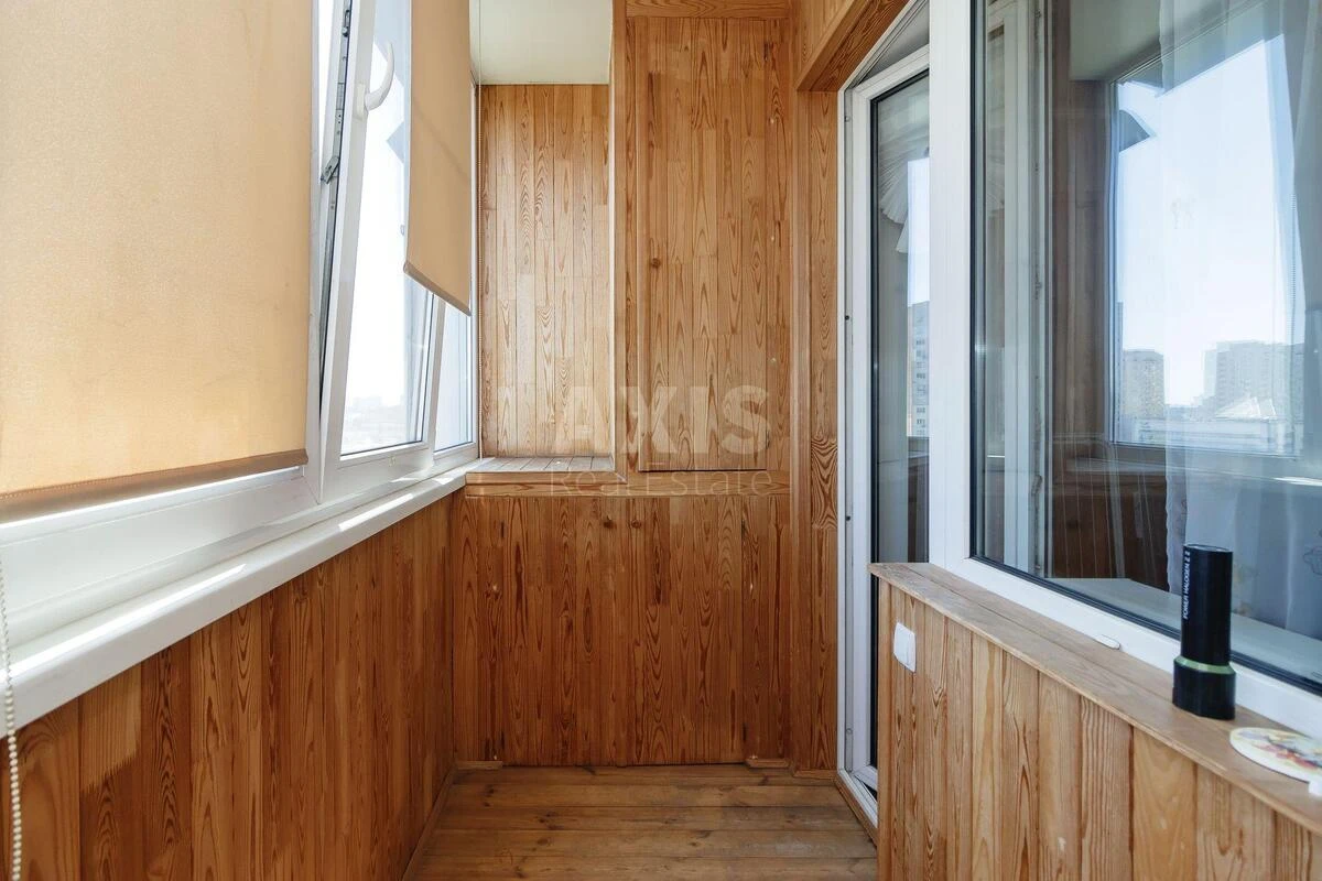 3к квартира ул. Митрополита Андрея Шептицкого 1/26007918