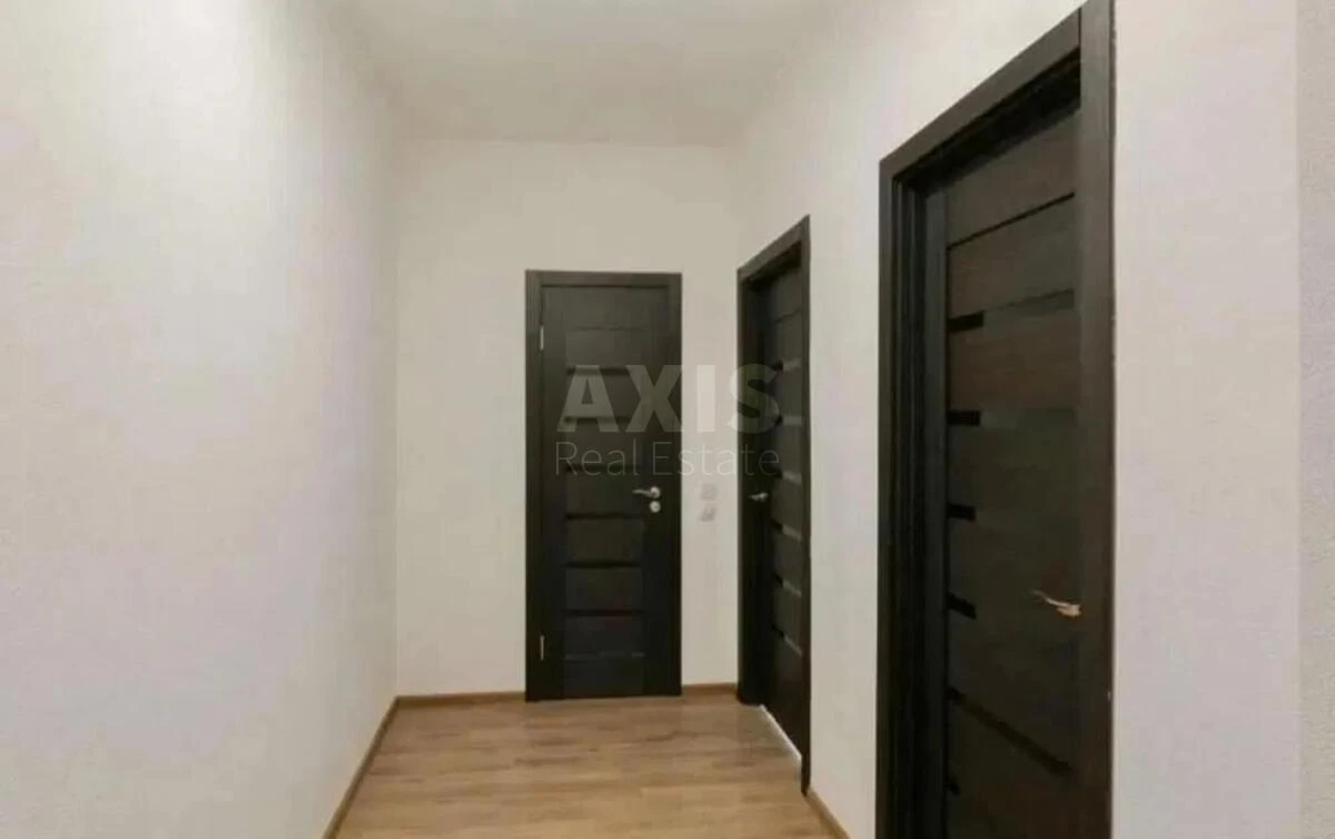 2k apartment vul. Elektrotehnichna 43601004