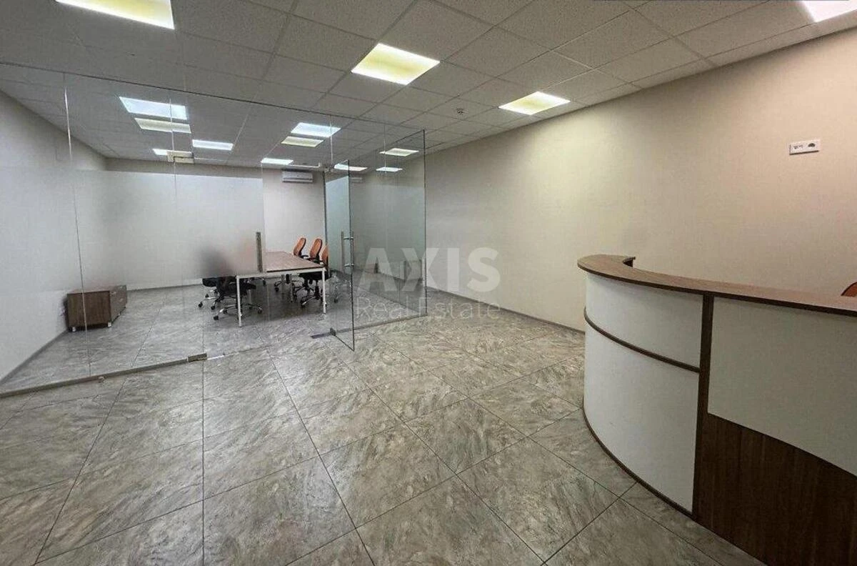 Office vul. Lavrs'ka 16, 235m265123