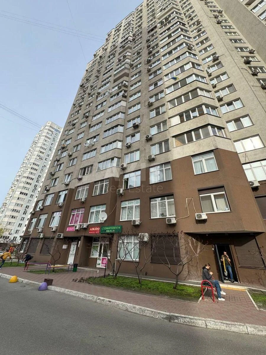 Объект торговли ул. Елены Пчилки 5, 95м2681110