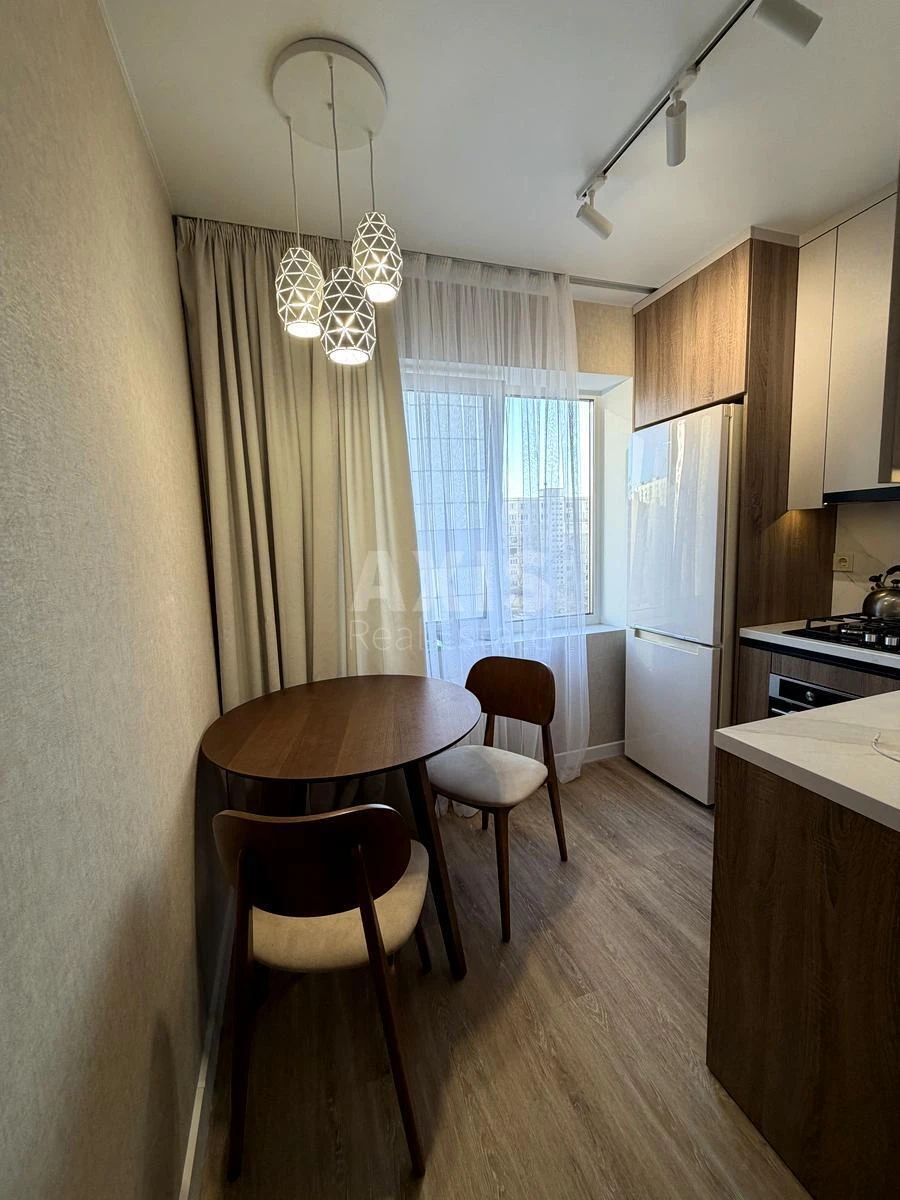 2к квартира пр-т Оболонский 22664630