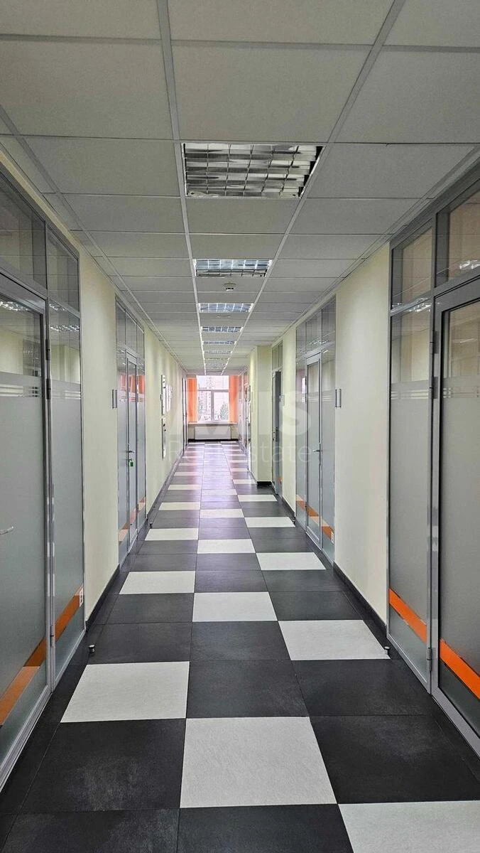 Офис бул. Николая Михновского 19, 914м2618857