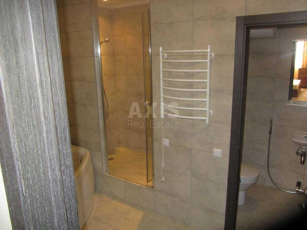 2k apartment vul. Ahmatovoi' Anny 30682377