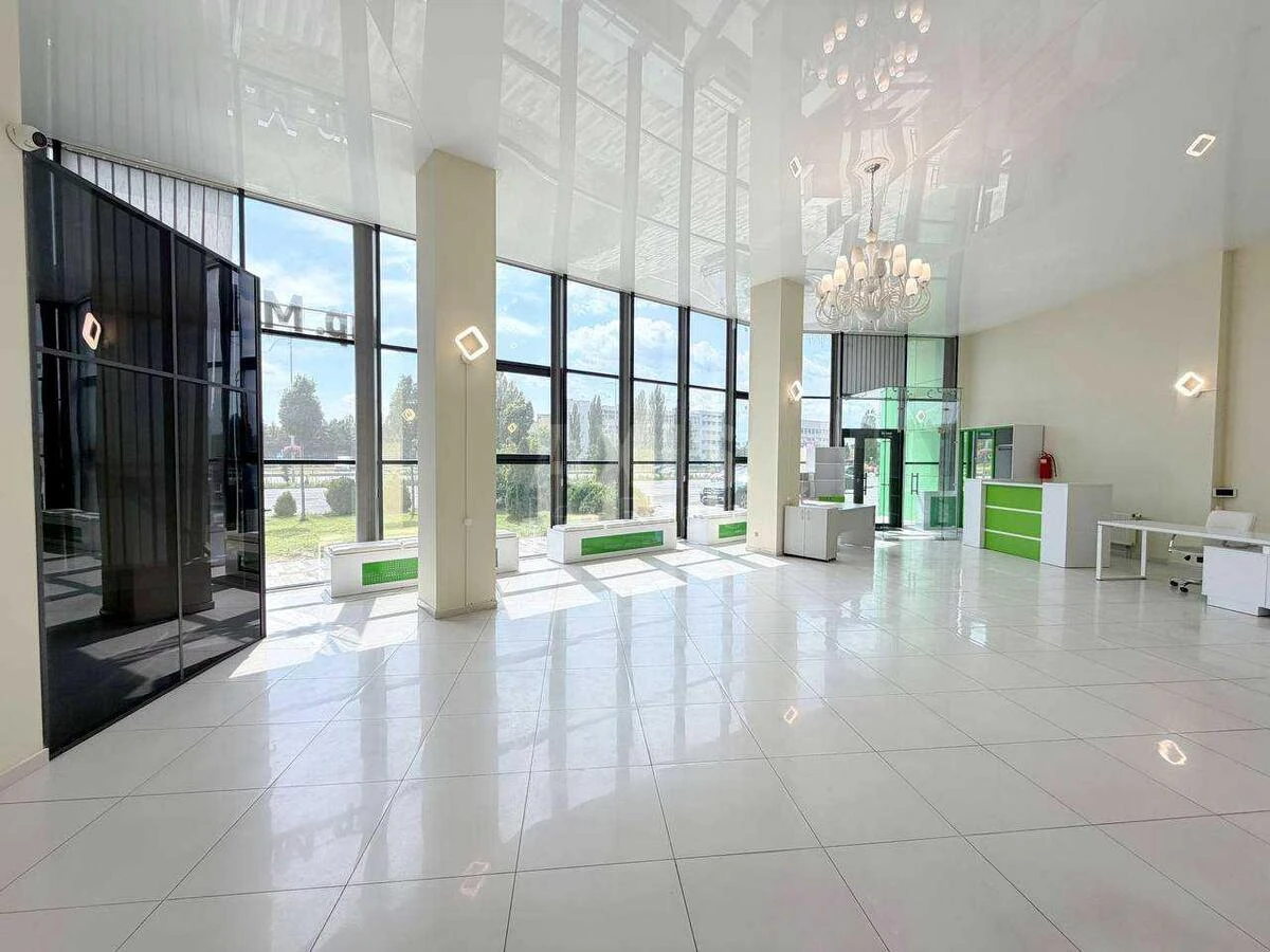 Office pr-t Bazhana Mykoly 17А, 183m271275
