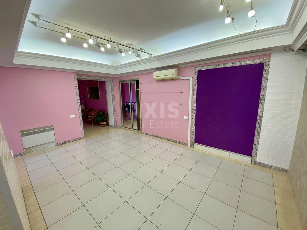 Office pr-t Volodimira Іvasyuka 4, 237m2621809