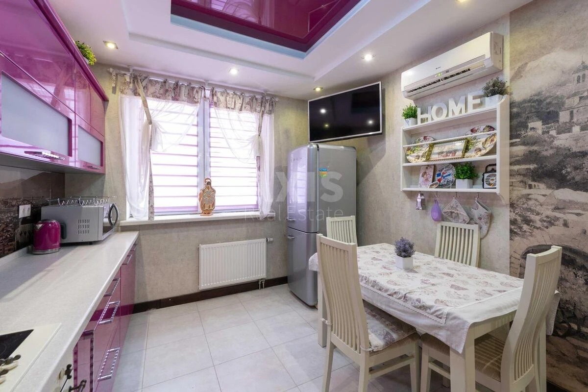 2к квартира ул. Борщаговская 152А641832