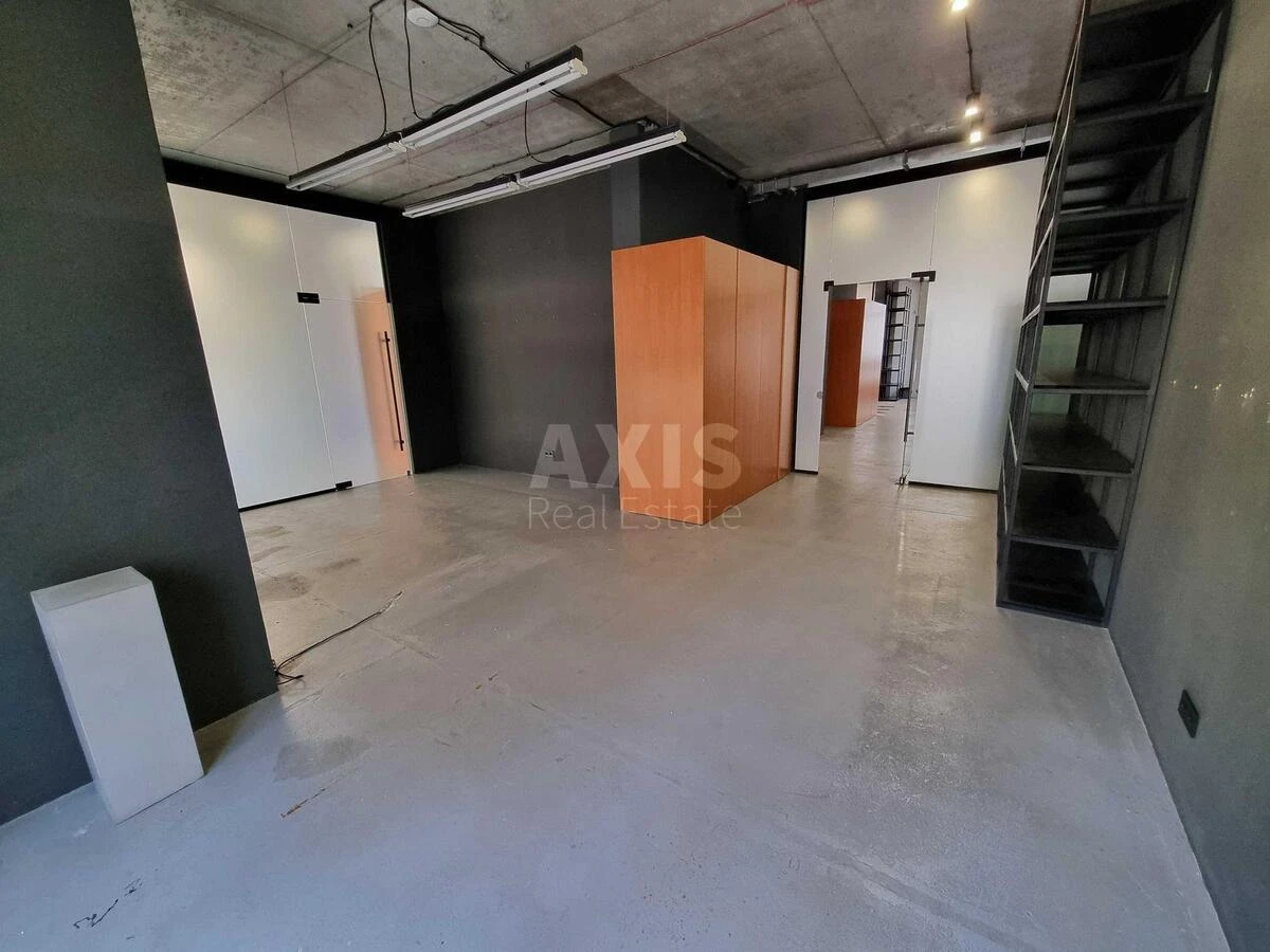 Office vul. Degtjarna 6, 280m2670824