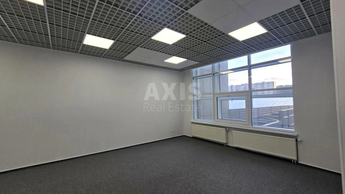 Office vul. Sosninyh Sim'i' 54, 510m2668694