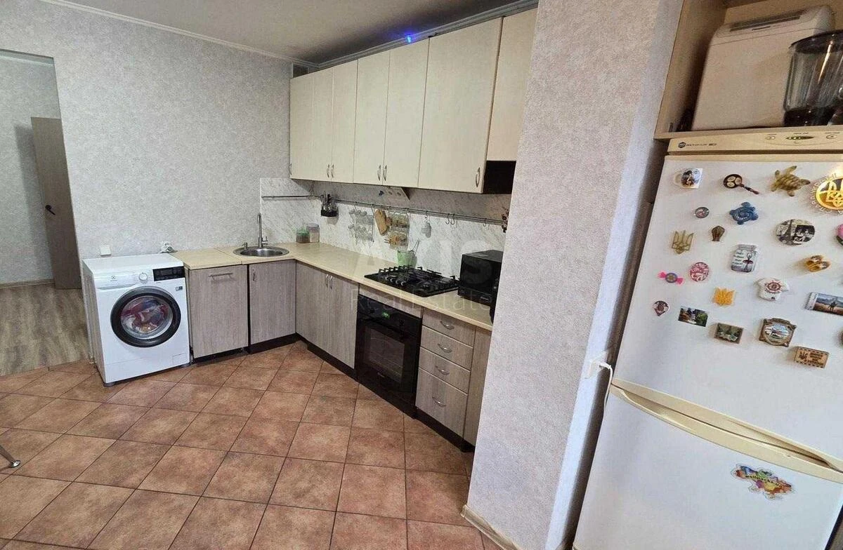 3k apartment vul. Raduns'ka 5Б62905