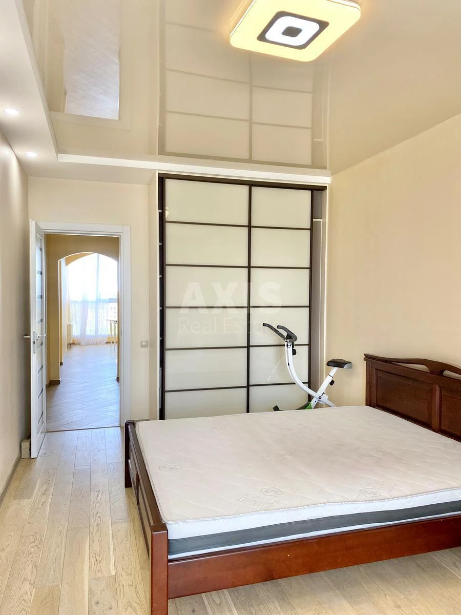 2k apartment vul. Metrologichna 11В669134