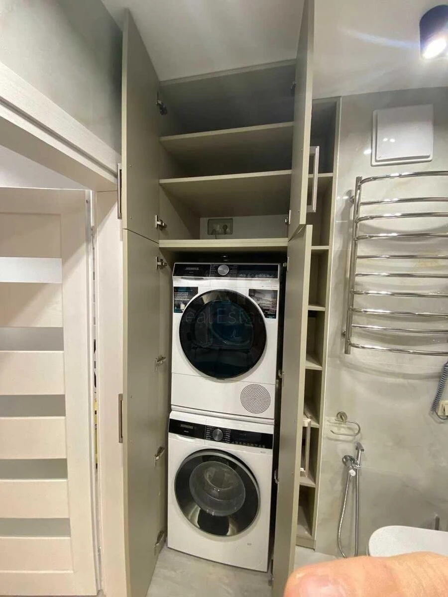 2k apartment vul. Oleksandra Olesja 107153812