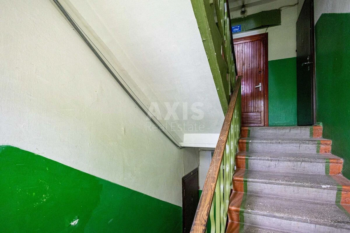 1k apartment vul. Bilorus'ka 15Б7008412