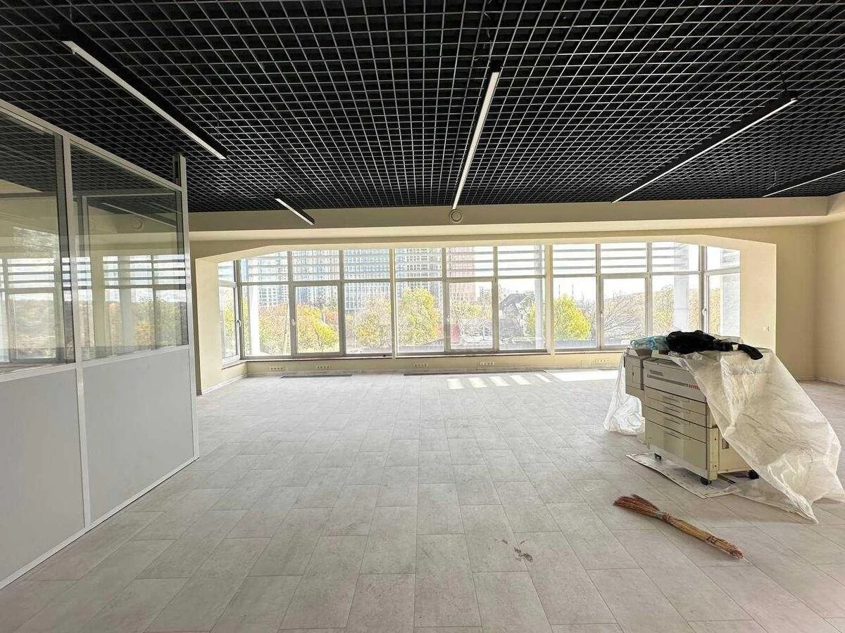 Office vul. Verhn'ogirs'ka 7, 1000m2669785