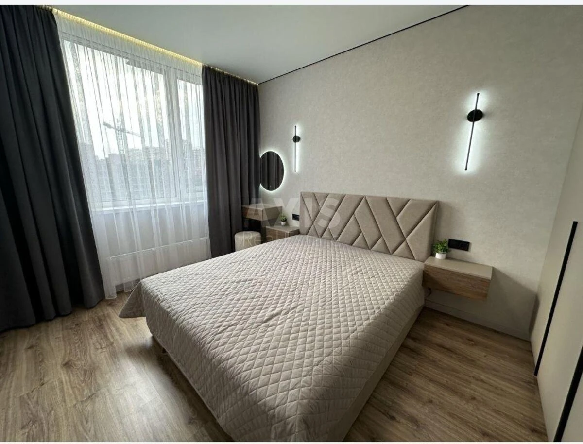 1к квартира ул. Семьи Кристеров 14659042