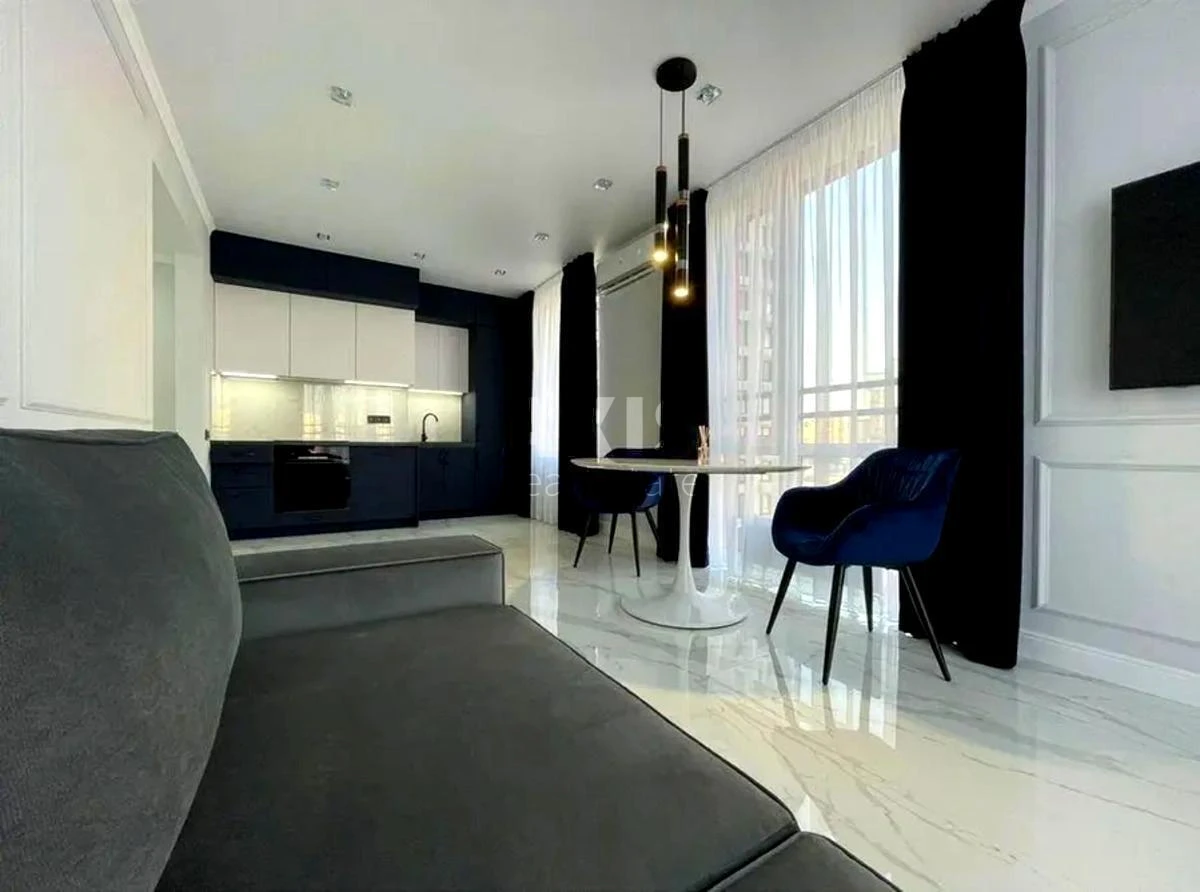 2k apartment nab. Dniprovs'ka 1863987