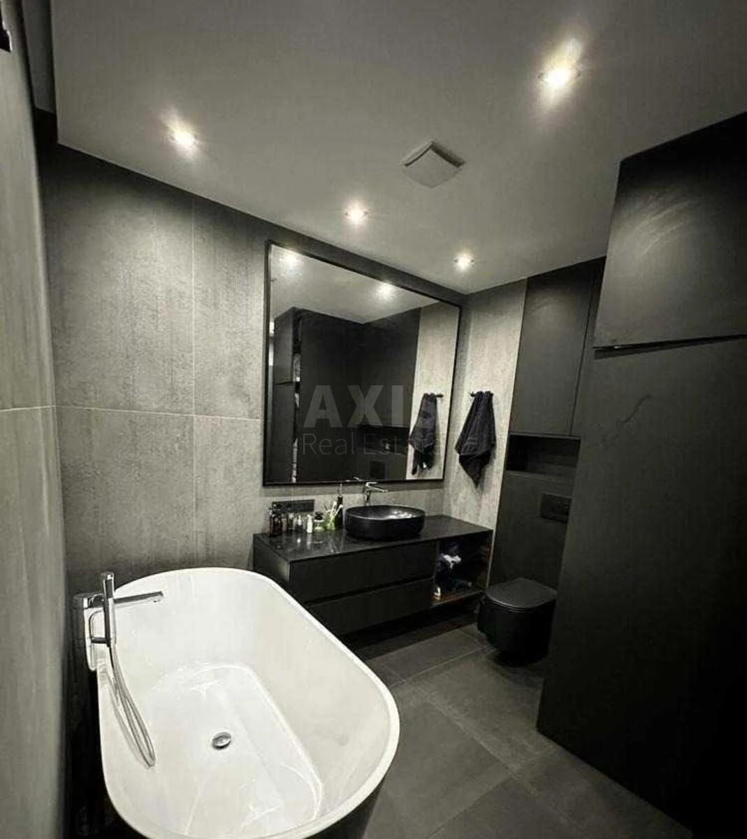 4k apartment vul. Zarichna 166471210