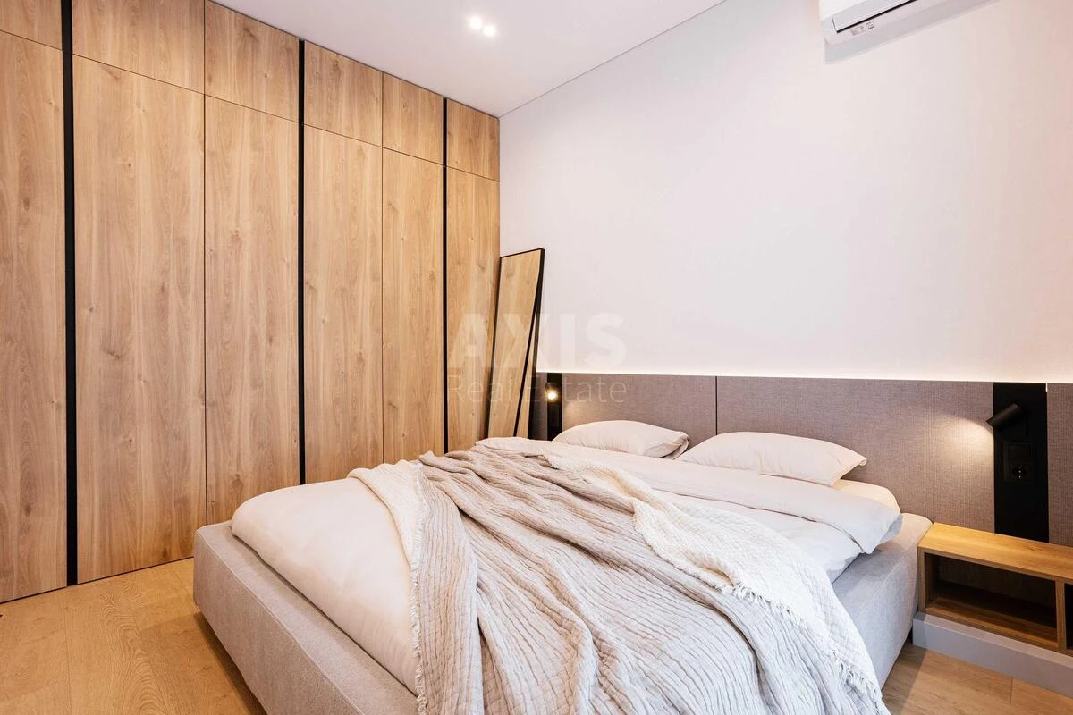 2k apartment vul. Hohlovyh Sim'i' 8663749