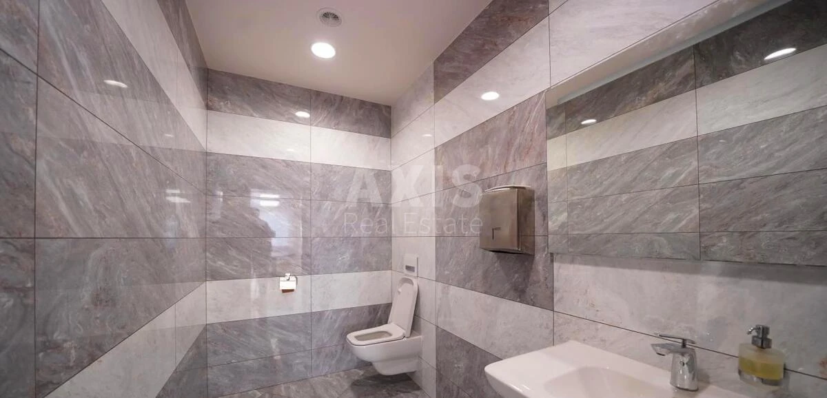 Office vul. Volodymyrs'ka 12, 192m26926010
