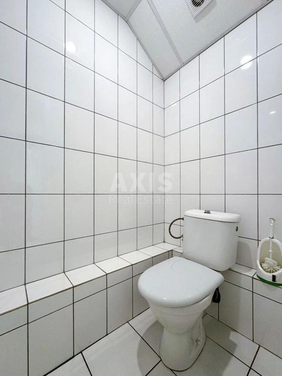 Office vul. Geroi'v Kosmosu 4, 406m2678013