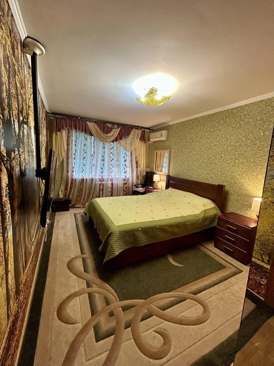 3к квартира пр-т Голосеевский 11708442